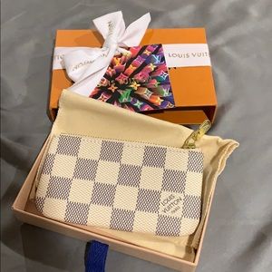 Louis Vuitton Key Pouch damier azur